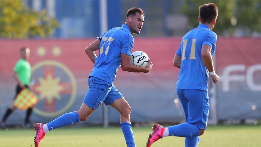 Final de COSMAR pentru FCSB 2! Steaua a EGALAT in prelungiri dupa ce Nedelcu a fost eliminat si ramane LIDER! Cum arata clasamentul din Liga 3! Aici ai tot ce s-a intamplat in Steaua 1-1 FCSB 2_10