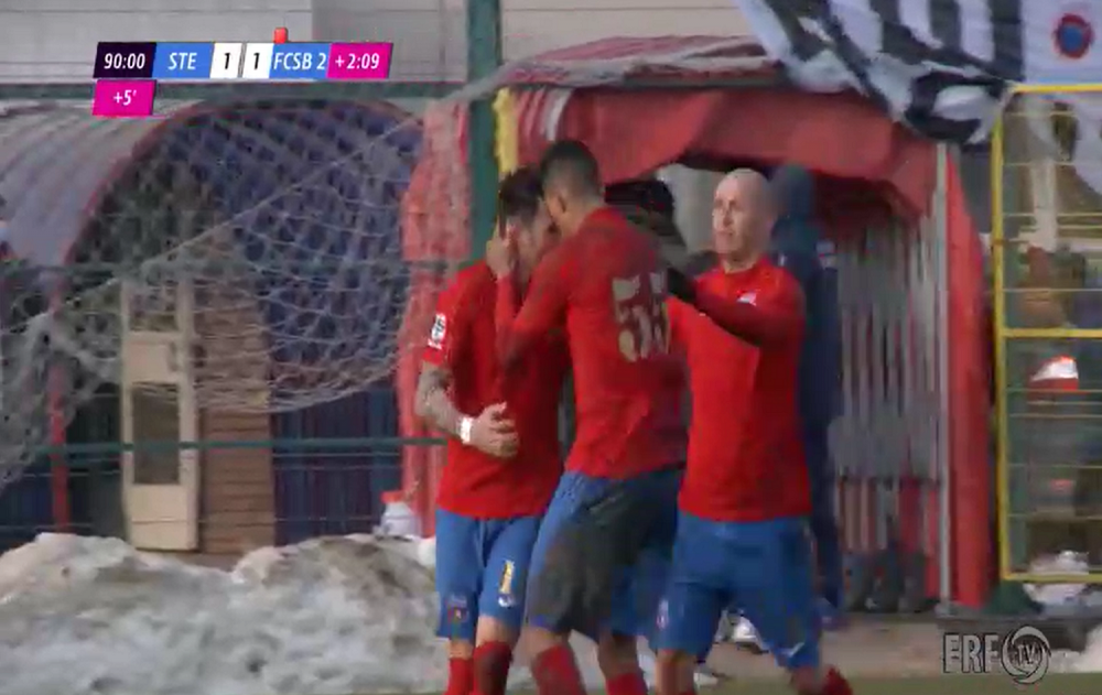 Final de COSMAR pentru FCSB 2! Steaua a EGALAT in prelungiri dupa ce Nedelcu a fost eliminat si ramane LIDER! Cum arata clasamentul din Liga 3! Aici ai tot ce s-a intamplat in Steaua 1-1 FCSB 2_16