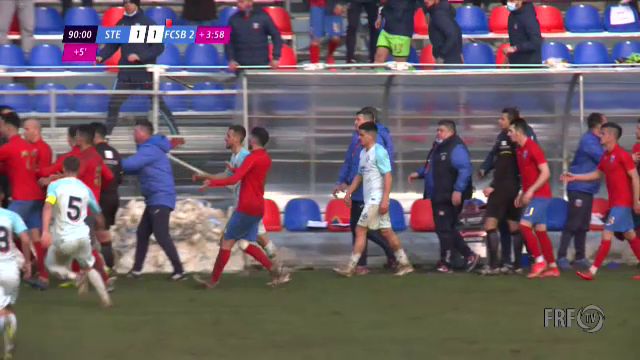 Jucatorii de la Steaua si FCSB, la un pas de BATAIE GENERALA! Oprita si Soiledis au fost eliminati! Ce a putut sa se intample pe teren_4