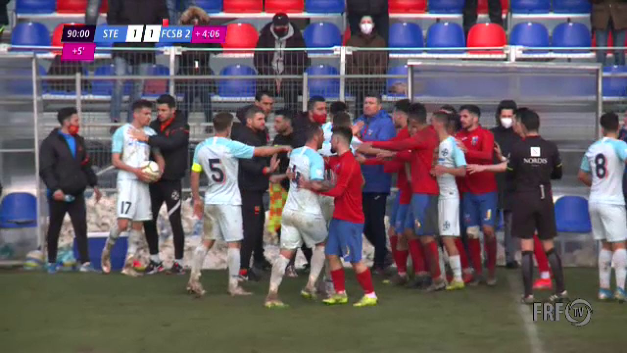 Jucatorii de la Steaua si FCSB, la un pas de BATAIE GENERALA! Oprita si Soiledis au fost eliminati! Ce a putut sa se intample pe teren_7