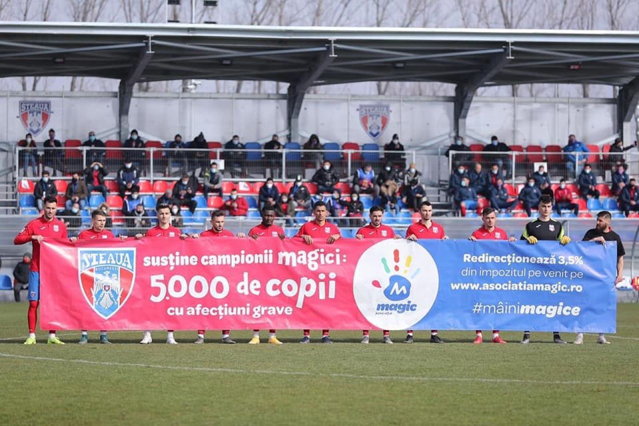 Ursuletii Magic au fost la meciul Stelei! Actiune superba inaintea derby-ului cu FCSB 2. Ce s-a intamplat in tribune_1