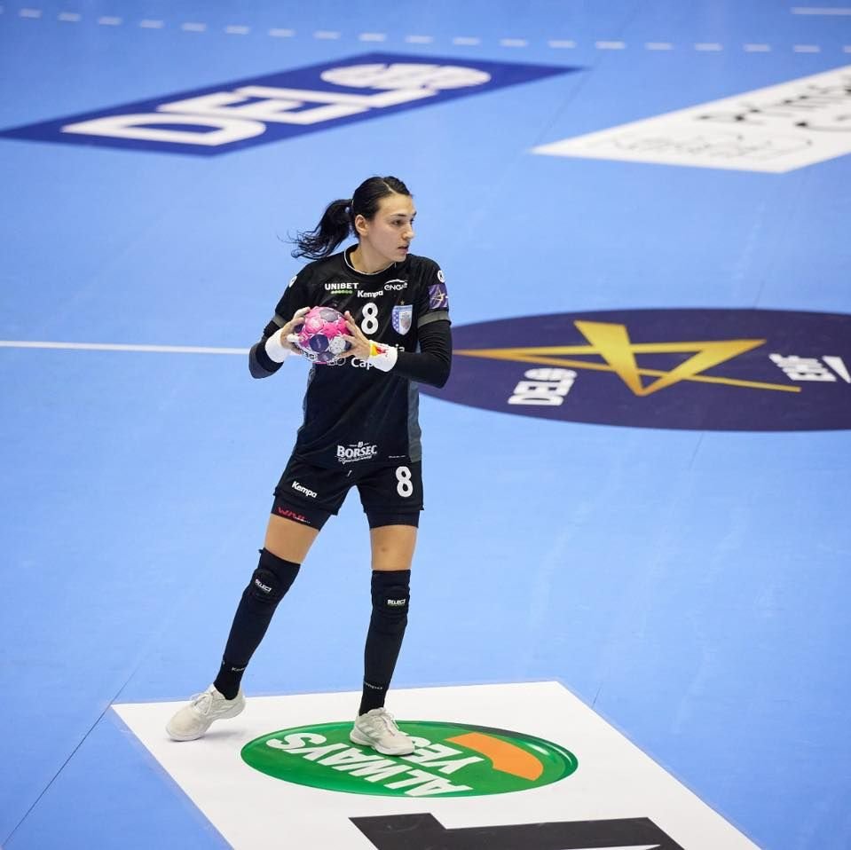 Au pierdut ACASA la 6 goluri cu Valcea, dar merg mai departe in Champions League! CSM da peste TSKA Moscova_2