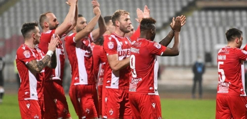 Veste buna pentru Jerry Gane! Jucatorul care e aproape sa revina dupa doua luni de accidentare! Va fi inlocuitorul lui Gueye_8