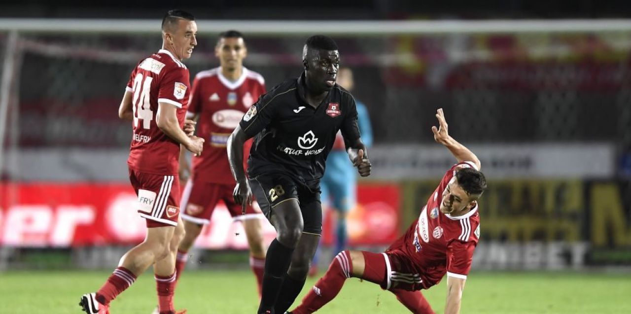 Dinamo a sperat timp de 3 luni ca il va convinge sa semneze! Yazalde i-a lasat cu Gueye! :) Unde va juca_5