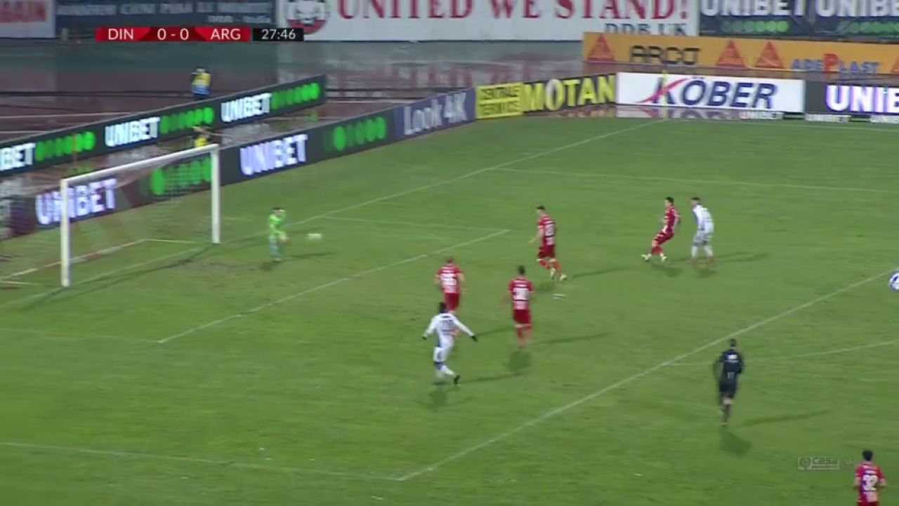 Dinamo, LOVITA de omul dat afara de Becali dupa numai 55 de minute la FCSB: