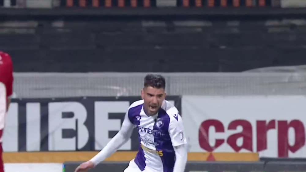 Dinamo, LOVITA de omul dat afara de Becali dupa numai 55 de minute la FCSB: 