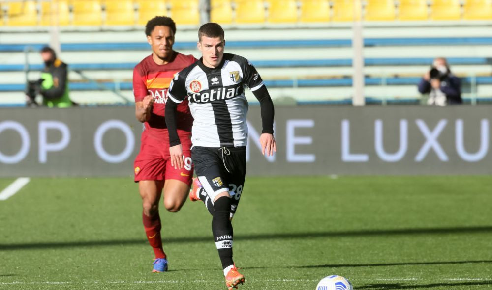 EXCLUSIV | Mihaila, la Napoli?! Giovanni Becali a RASPUNS CLAR: Am o relatie buna cu patronul lor! Cati bani cere Parma pentru transferul lui