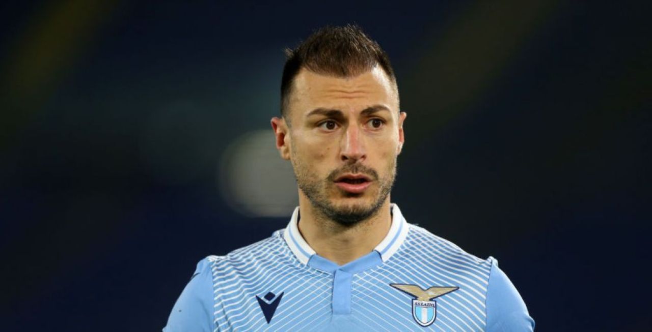 Super performanta a lui Stefan Radu la meciul cu Bayern Munchen! Fundasul roman joaca meciul 400 pentru Lazio impotriva lui Lewandowski si Muller_3
