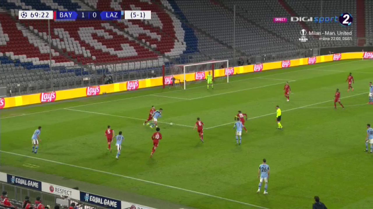 A incercat sa-l pacaleasca pe Istvan Kovacs la Bayern - Lazio! Romanul s-a enervat si a reactionat imediat! Ce decizie a luat_3