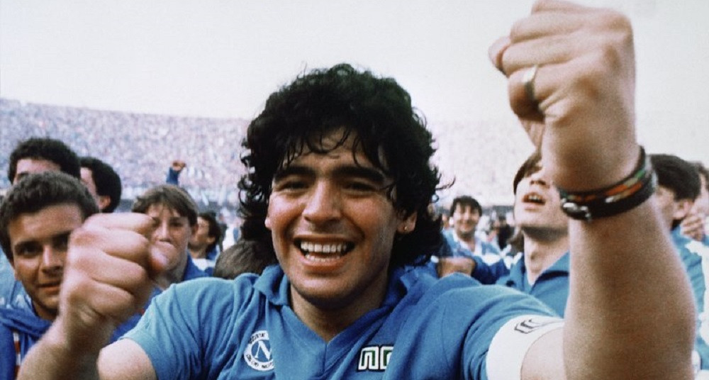 A intrat de atatea ori drogat pe teren! Asta nu conteaza? CTP, noi critici la adresa lui Maradona! Jucatorii pe care ii considera mai buni