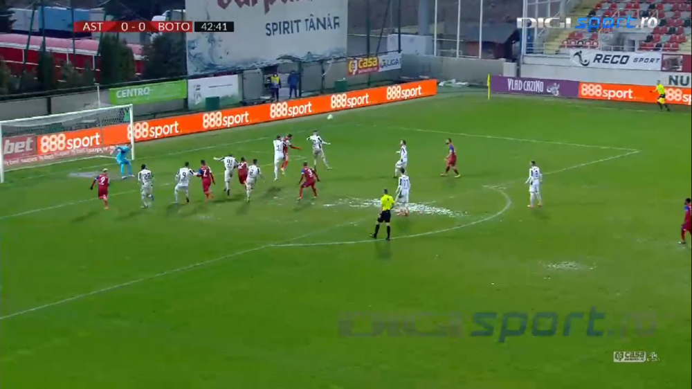 VIDEO |  SUPER-EXECUTIE la Giurgiu! Papa de la Botosani a trimis o bomba in vinclul portii_12