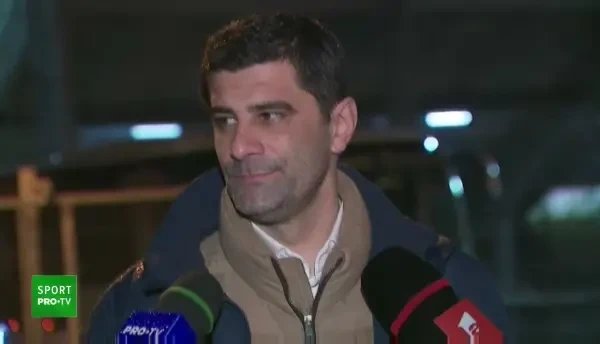 "Trebuia sa fie atent la ce i-a pus Dica in pahar!" :)) Reactia GENIALA a lui Dani Coman dupa ce selectionerul Radoi s-a infectat cu Covid-19