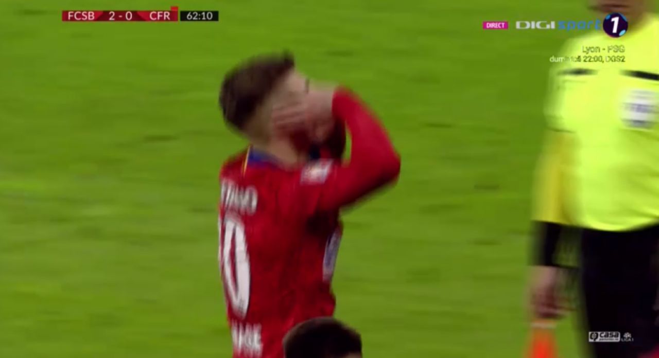 FCSB 3-0 CFR Cluj | A bagat CFR-ul in REVIZIE: gafe URIASE, atac invizibil! FCSB, distractie in derby: 11-0 sutul pe poarta! AICI fazele_7