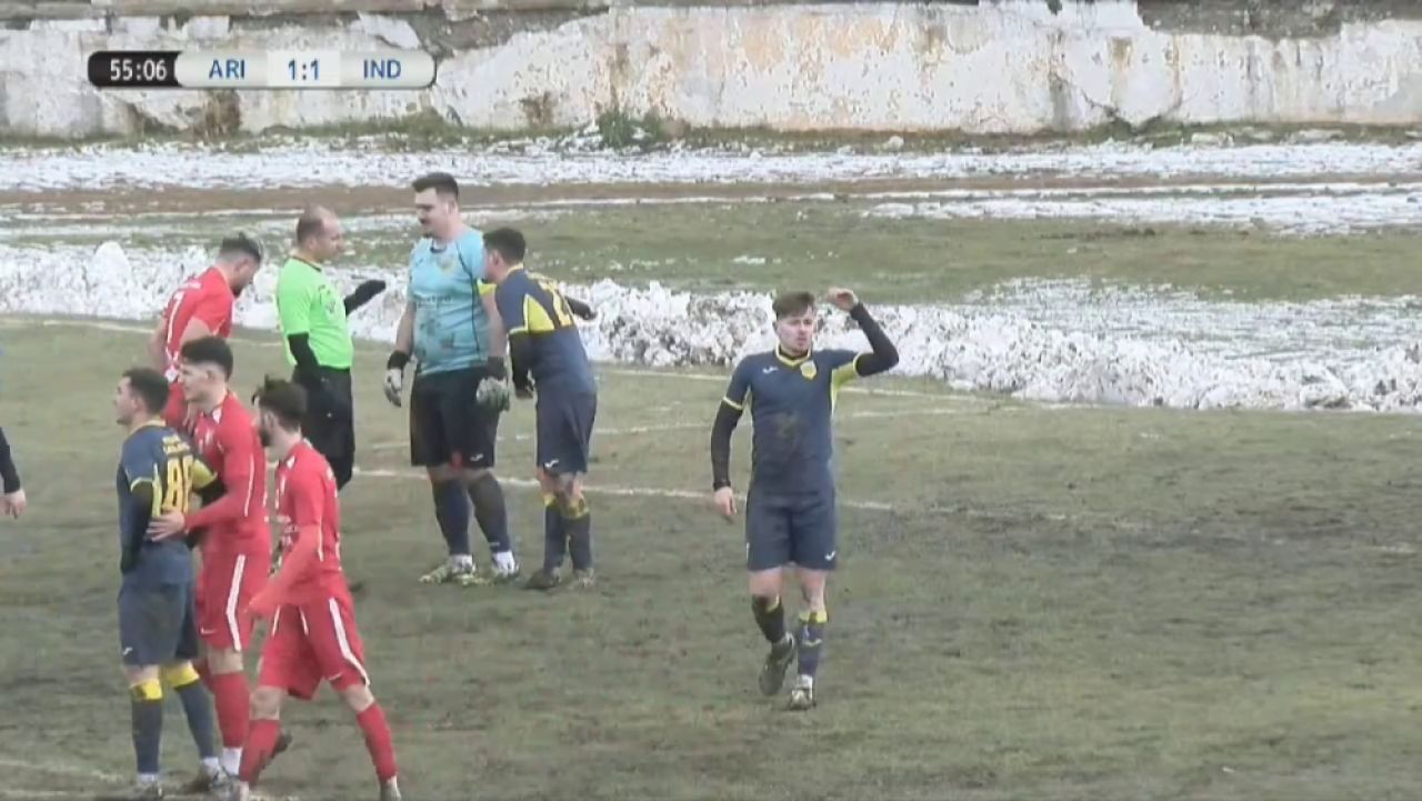 'Messi' CURAT! :) Un jucator din Liga a 3-a din Romania, gol FANTASTIC! Portarul grasut Suciu, EROU, apoi gafa mare in acelasi meci! Ce a putut sa se intample_2
