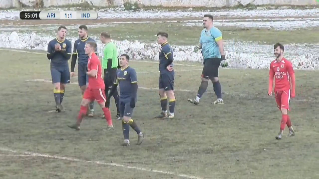 'Messi' CURAT! :) Un jucator din Liga a 3-a din Romania, gol FANTASTIC! Portarul grasut Suciu, EROU, apoi gafa mare in acelasi meci! Ce a putut sa se intample_8