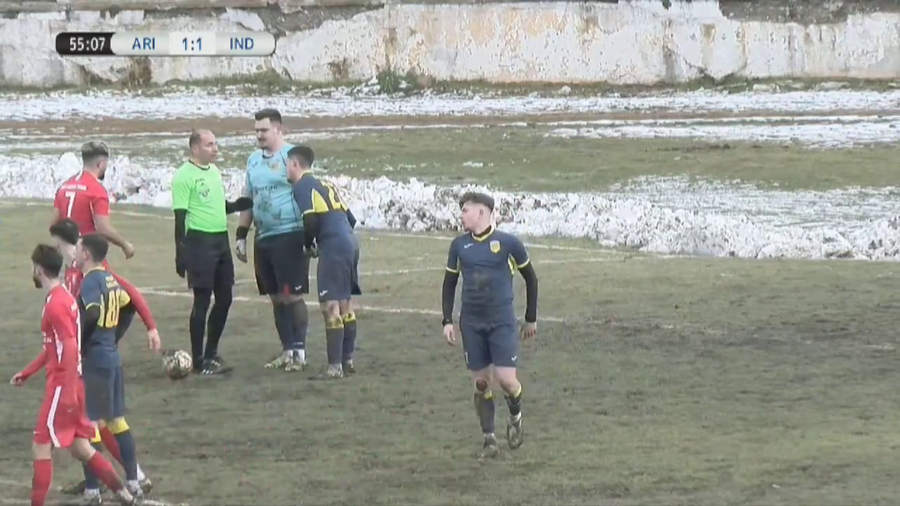'Messi' CURAT! :) Un jucator din Liga a 3-a din Romania, gol FANTASTIC! Portarul grasut Suciu, EROU, apoi gafa mare in acelasi meci! Ce a putut sa se intample_12