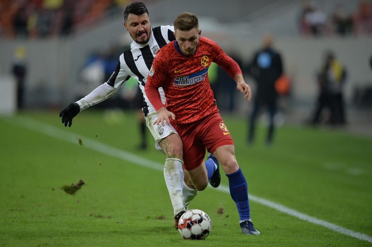 Unul dintre jucatorii lui Becali a intervenit in razboiul dintre CSA si FCSB!