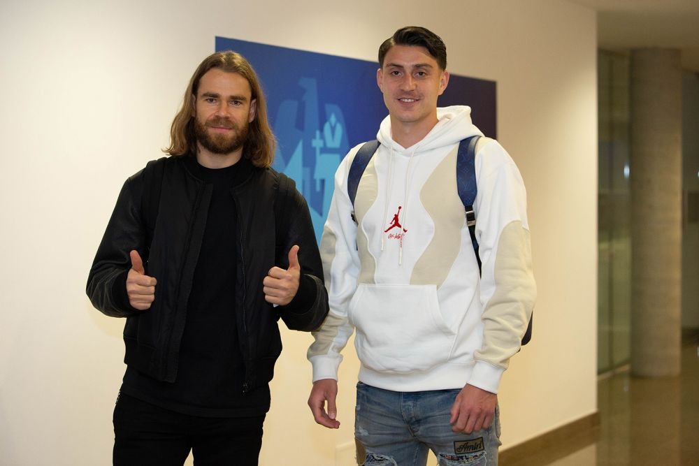 Detalii de ULTIMA ORA despre starea lui Radoi! Primii jucatori ajunsi in cantonamentul Romaniei pentru debutul in preliminariile Mondialului din 2022_3