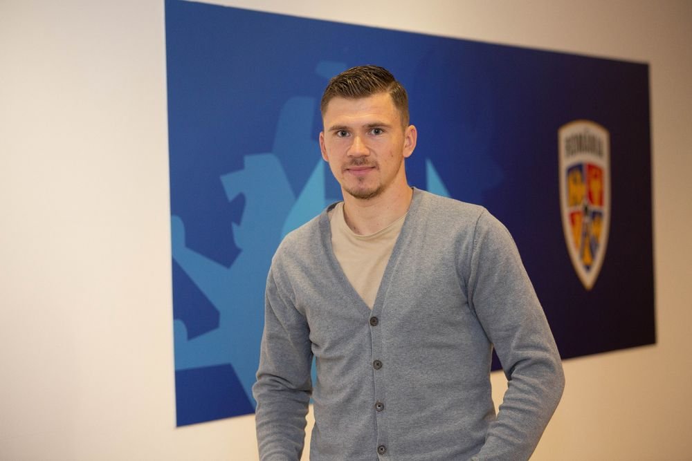 Detalii de ULTIMA ORA despre starea lui Radoi! Primii jucatori ajunsi in cantonamentul Romaniei pentru debutul in preliminariile Mondialului din 2022_8