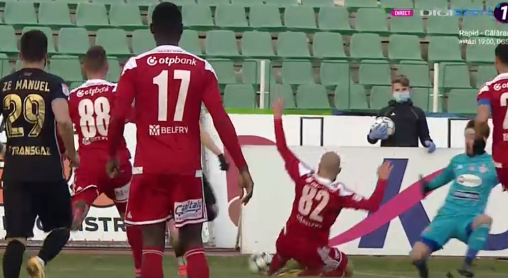 Popa a facut-o DIN NOU: pe el nici VAR-ul nu-l vindeca! Gafa halucinanta in Sepsi - Gaz Metan! Pentru ce a putut sa dea penalty_4