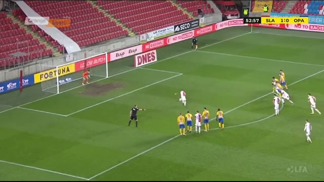 Sa vina ACUM Germania! Stanciu, OMUL DE AUR al Romaniei: a ajuns la 8 goluri in 6 meciuri pentru Slavia! A fost DINAMITA si cu Opava! Ce le-a facut adversarilor_3