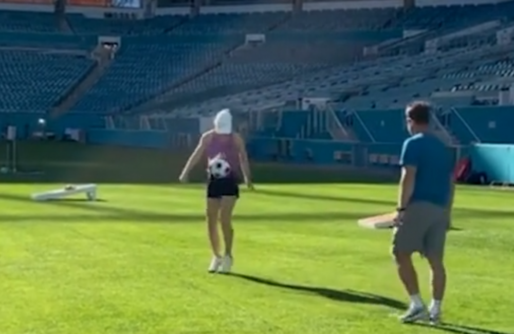 Fantastic! 'Ronaldinho' Halep a tinut mingea de 80 de ori in 50 de secunde! Fotbalistii din Liga 1 ar trebui sa fie invidiosi pe ea_3