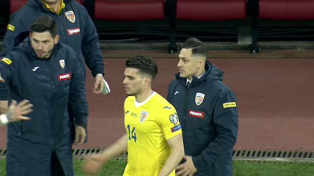 EXCLUSIV | ASTA e momentul care le-a scapat camerelor! Trairi INCREDIBILE pentru Radoi dupa golul lui Hagi! Ce a putut sa-i faca_10