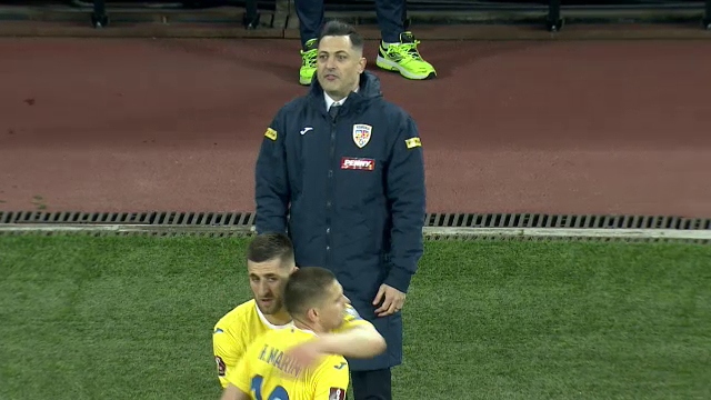 EXCLUSIV | ASTA e momentul care le-a scapat camerelor! Trairi INCREDIBILE pentru Radoi dupa golul lui Hagi! Ce a putut sa-i faca_16
