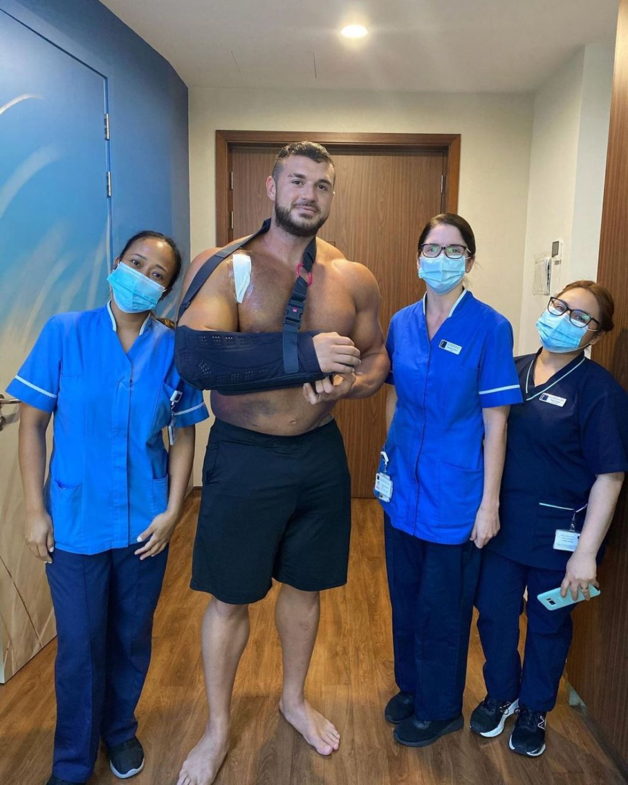 Cum arata acum corpul culturistului care si-a DISTRUS pieptul printr-o accidentare de COSMAR! Imagini si dezvaluiri cu impact emotional_3