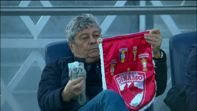 EXCLUSIV | Lucescu, aproape sa PLANGA la momentul de reculegere dinaintea meciului cu Dinamo! A fost premiat de Multescu. Fanii din DDB au strans aproape 260 000 de euro!_5