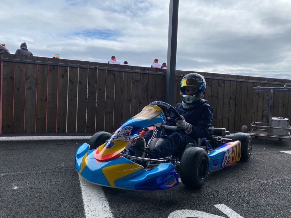 Alonso cauta supercampioni de karting in Romania!_2