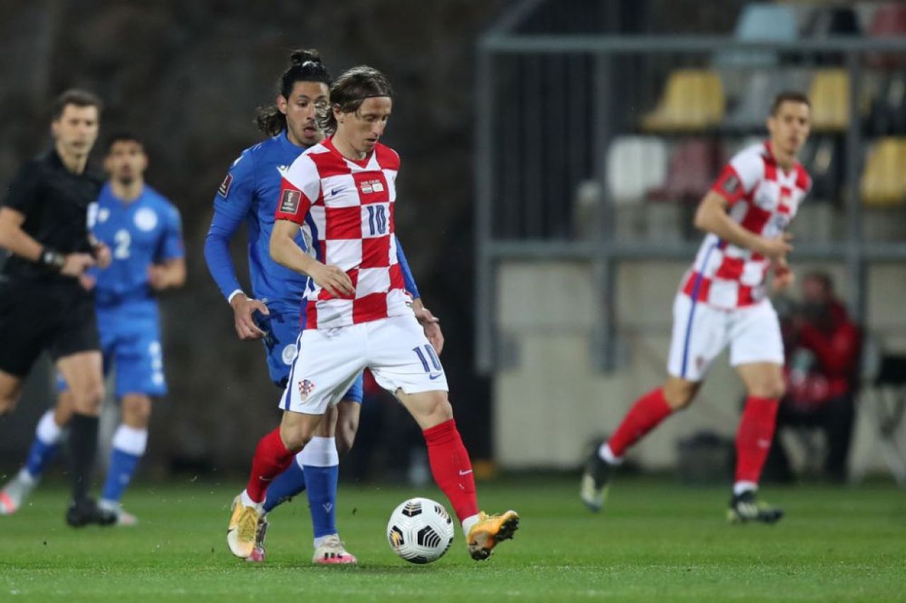 Luka Modric, in lacrimi dupa ce a devenit cel mai selectionat jucator din istoria Croatiei! Vezi aici reactia emotionanta a mijlocasului lui Real_2