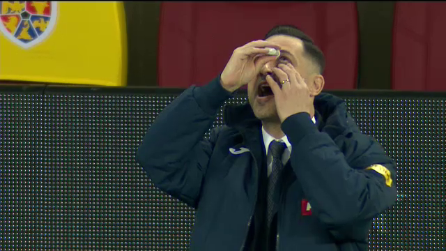 Radoi, asa cum nu l-ai mai vazut niciodata! Si-a pus picaturile in ochi inaintea meciului! Imagini EXCLUSIVE_4