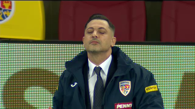Radoi, asa cum nu l-ai mai vazut niciodata! Si-a pus picaturile in ochi inaintea meciului! Imagini EXCLUSIVE_17