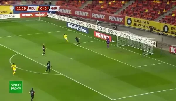 Ocazie URIASA ratata de Mihaila! Romania putea conduce fosta Campioana Mondiala, dar jucatorul Parmei s-a precipitat in fata portii