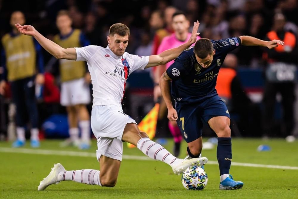 Fotbalistul care l-a scos din joc pe Hazard rade de Real Madrid! 