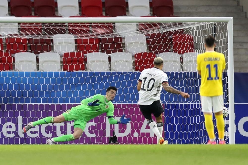 NU ne-a batut nimeni, dar plangem si plecam deprimati acasa! Romania, AFARA de la Euro dupa 0-0 cu Germania! Aici ai tot ce s-a intamplat_34