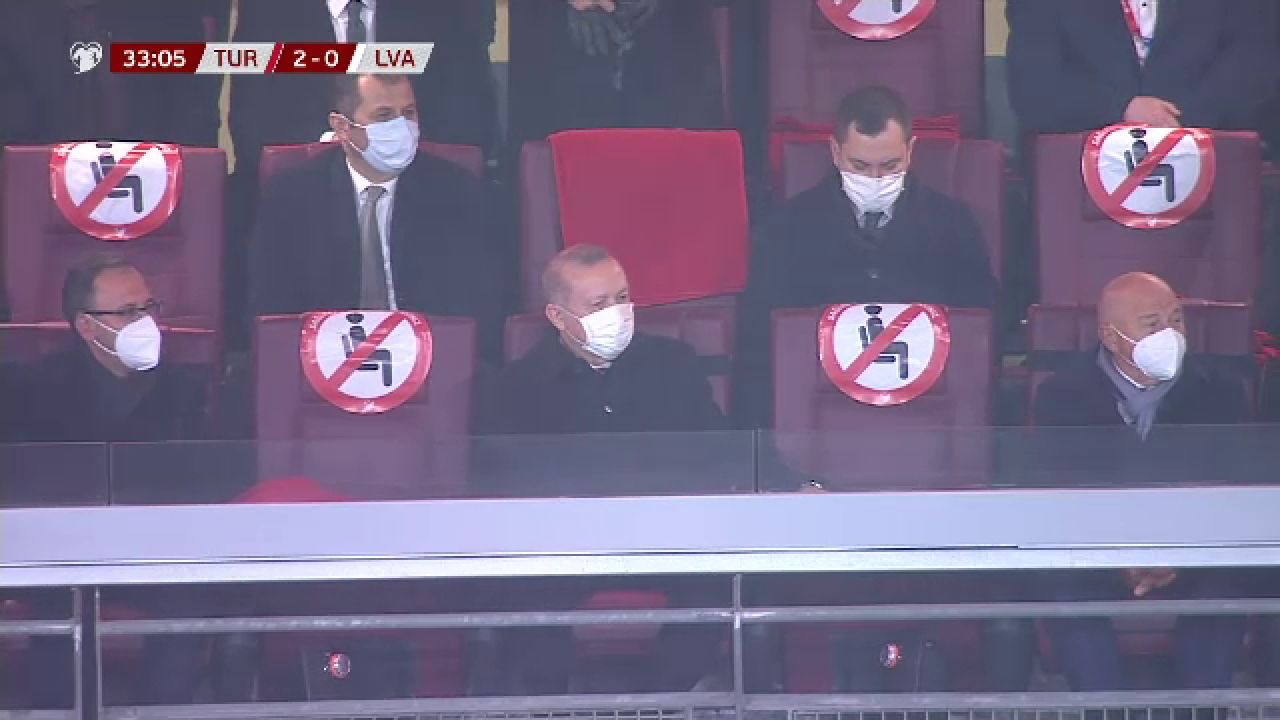 SOC MONDIAL in fata liderului suprem! Dupa ce au dat de pamant cu Olanda si Norvegia lui Haaland, turcii au facut 3-3 acasa cu Letonia! VIDEO_8