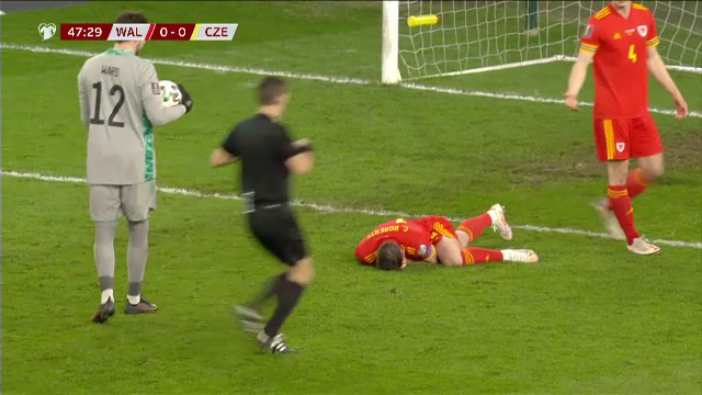 Hategan e IAR in mijlocul unui scandal in Europa! L-a eliminat pe starul din Bundesliga dupa ce a innebunit de furie