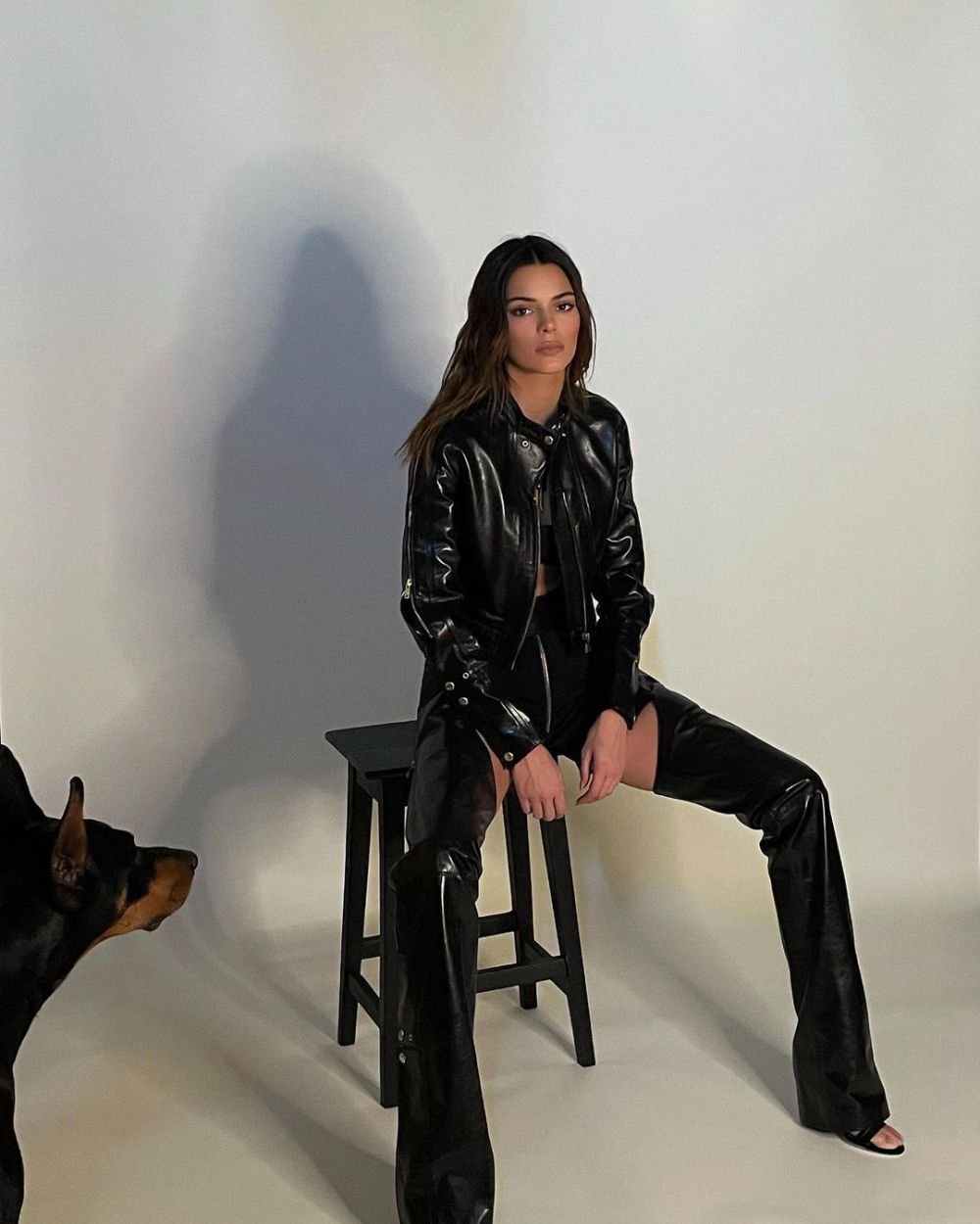 Panica imensa in familia Kardashian! Super-modelul, terorizata de un barbat care vrea 'sa o omoare cu impuscaturi'! Ce s-a intamplat_21