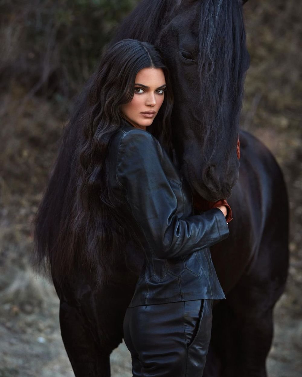 Panica imensa in familia Kardashian! Super-modelul, terorizata de un barbat care vrea 'sa o omoare cu impuscaturi'! Ce s-a intamplat_23