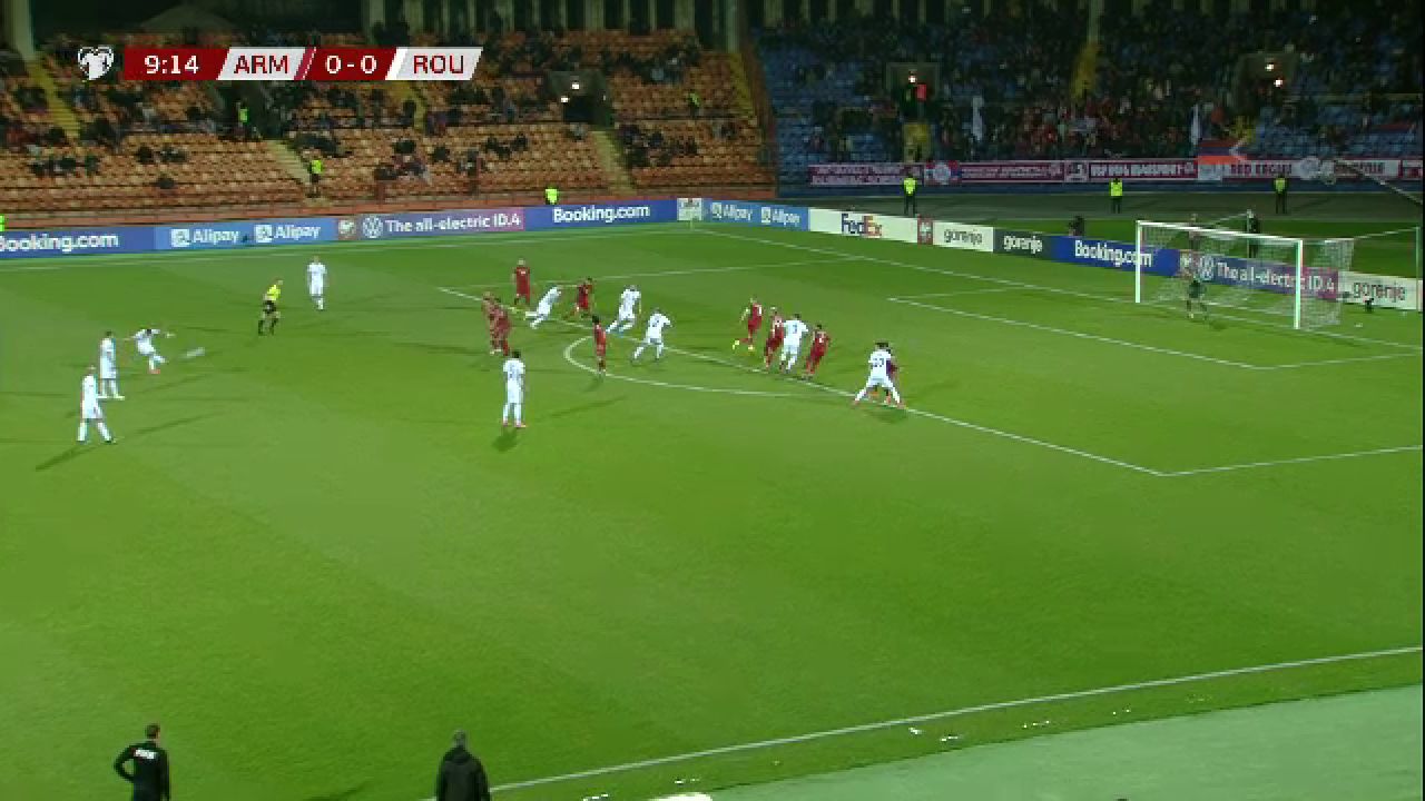 Rusine istorica! Live din Penibilistan: Romania a pierdut in Armenia si se pregateste sa spuna 'Adio, Mondial'! Aici sunt toate fazele din Armenia 3-2 Romania_7