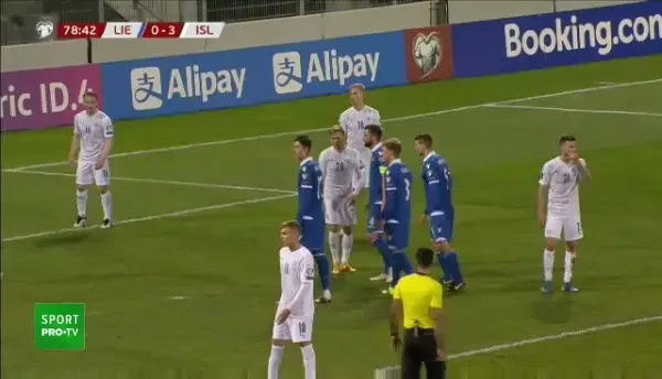 Au furat de la Budescu! Gol SF in grupa Romaniei pentru Mondial: un jucator din Liechtenstein a marcat direct din corner cu o executie fantastica