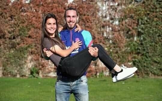 Fratele si sora care joaca pentru Barcelona. Fratii Mingueza vor sa scrie istorie pentru catalani_3