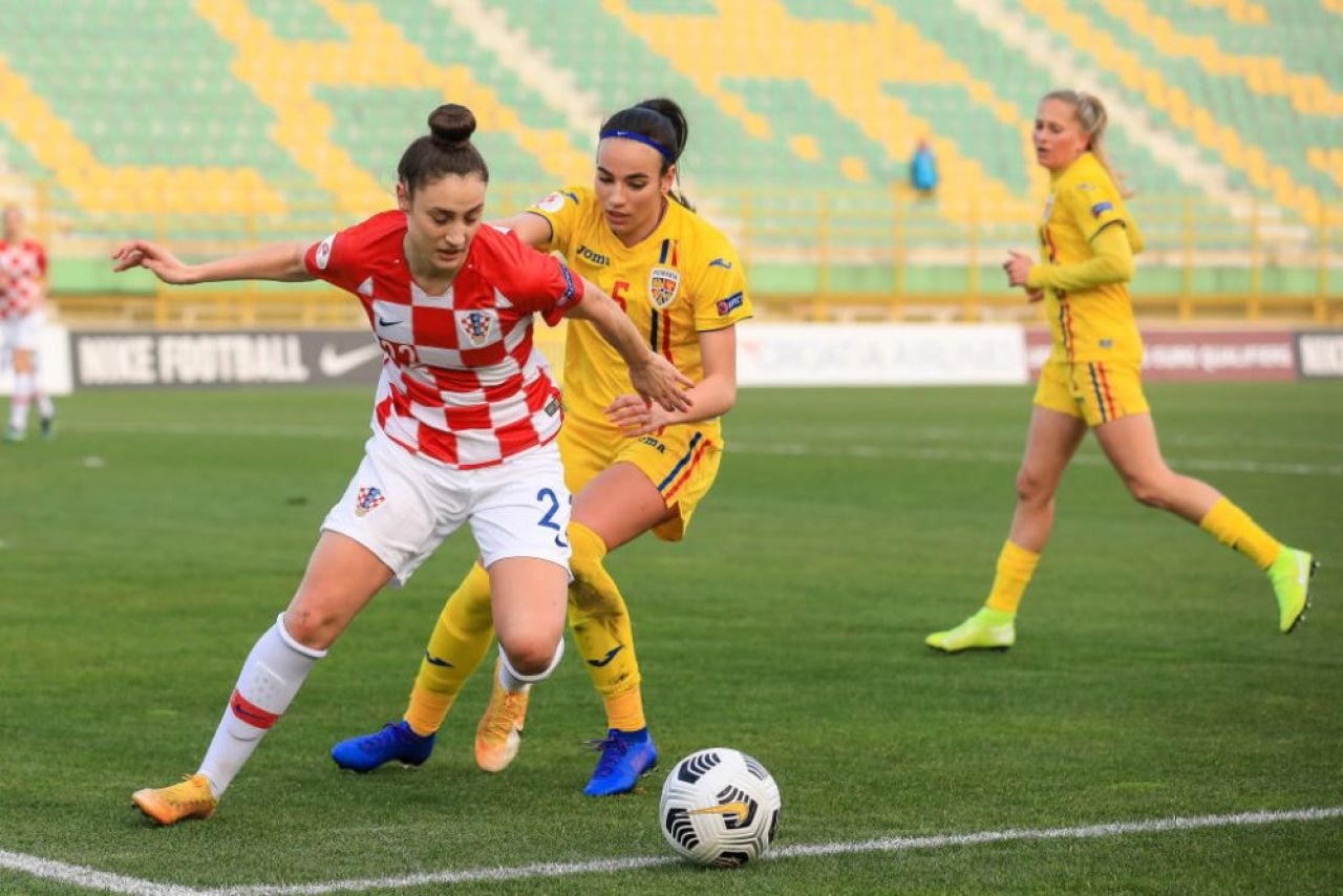 Teodora Meluta a inceput recuperarea dupa accidentarea teribila pe care a suferit-o! In cat timp poate sa revina fotbalista_3