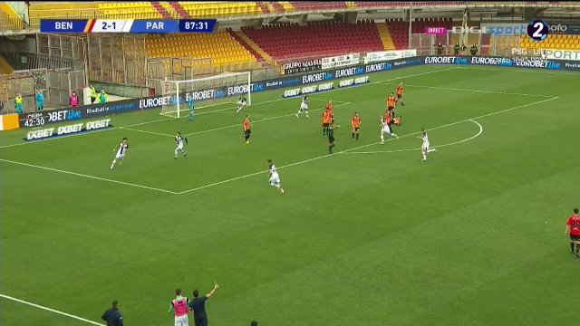 Benevento 2-2 Parma | Man, GOOOL pentru Parma in minutul 88! Reluare superba a romanului! A trecut pe langa victorie in prelungiri_7