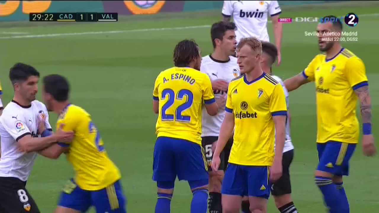 Meciul Valenciei din La Liga a fost oprit din cauza rasismului! Acuzatii scandaloase: