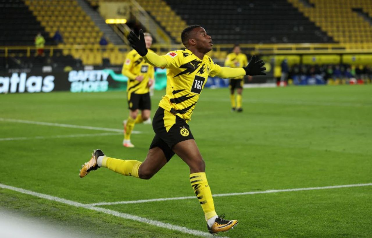 Pustiul minune al lui Dortmund s-a rupt! Moukoko va absenta o perioada lunga de timp! Cat timp sta in afara gazonului_2