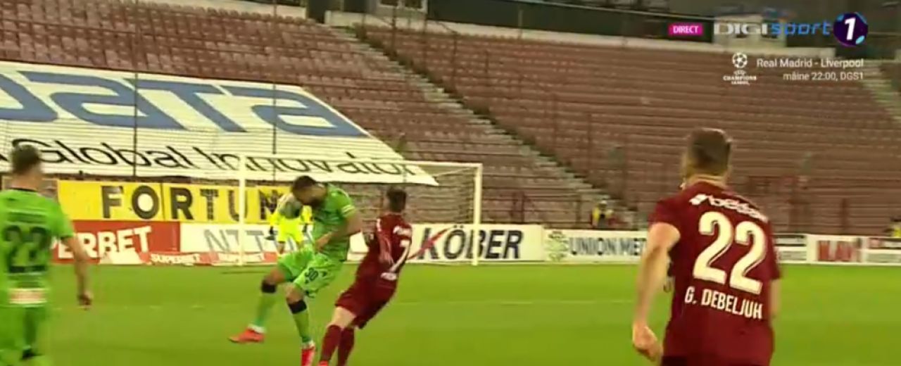 Dezastru pentru Dinamo la Cluj! Anton si Bejan au fost eliminati si alb-rosii au ramas in 9 oameni din minutul 37!_5