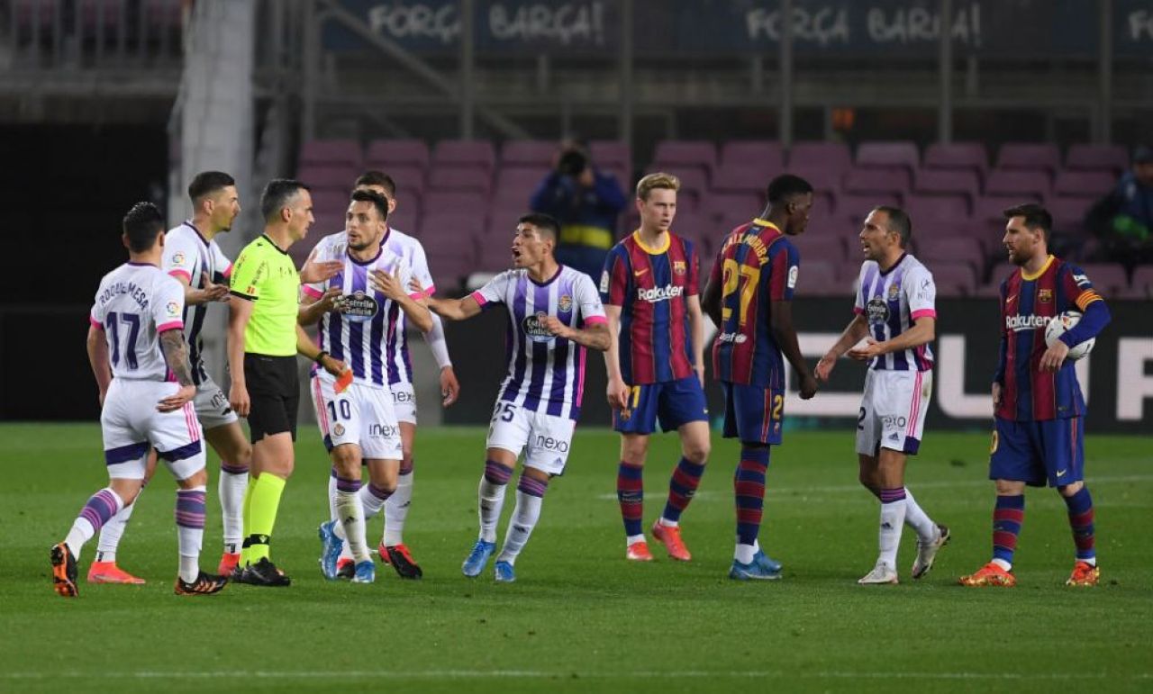 Scandal dupa ultima victorie a Barcelonei din campionat! Catalanii sunt acuzati ca au fost ajutati de arbitru, dupa un penalty refuzat si un rosu acordat incorect_2